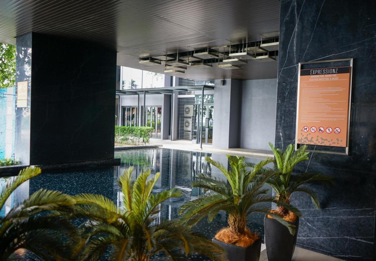 Expressionz Suites Kl By Perfect Host Kuala Lumpur Zewnętrze zdjęcie