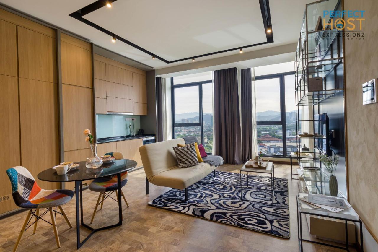 Expressionz Suites Kl By Perfect Host Kuala Lumpur Zewnętrze zdjęcie